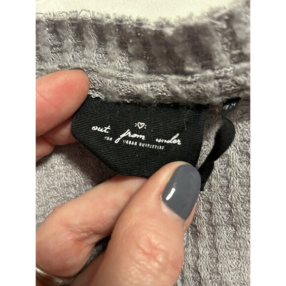 Out from Under Urban Outfitters Jojo Thermal Shirt Sz Medium Gray Waffle Knit - Picture 5 of 10